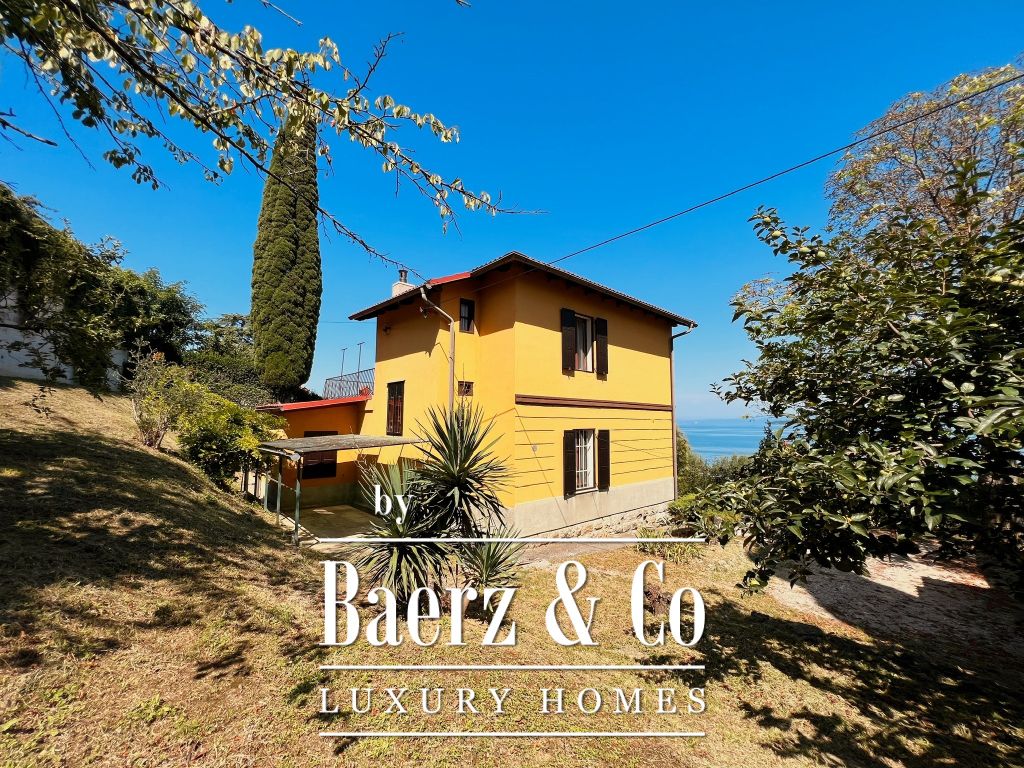 Property photo 1 of 20