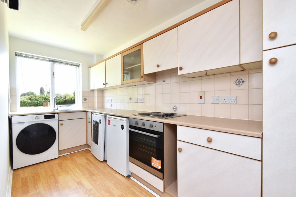 Property photo 2 of 7