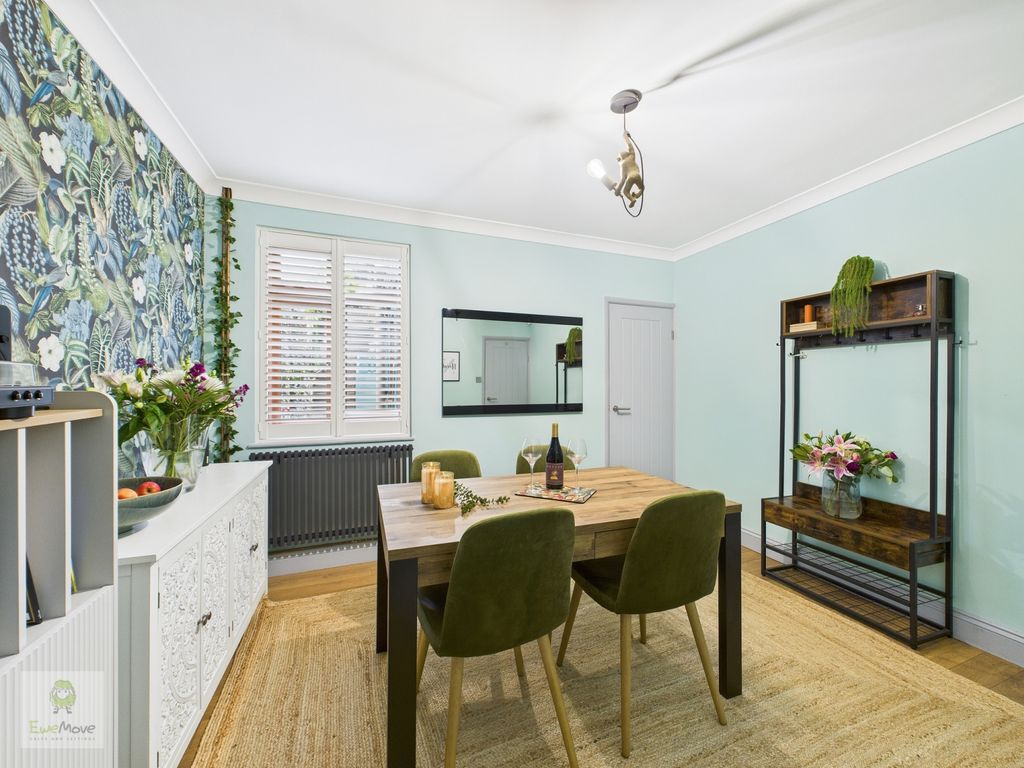 Property photo 1 of 21 Dining Room