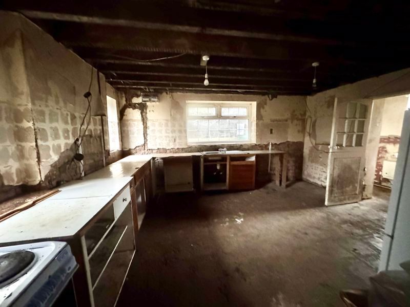 Property photo 2 of 8 Kitchen View