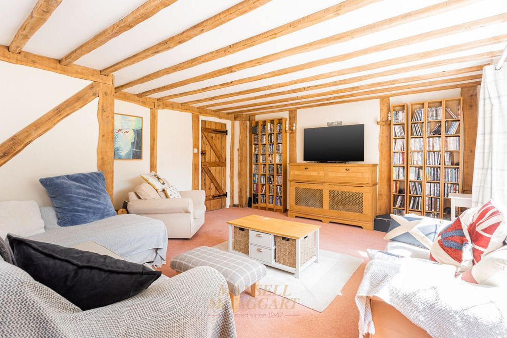Property photo 3 of 19