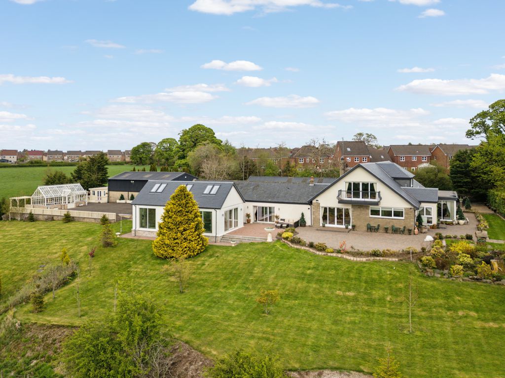 Property photo 1 of 69