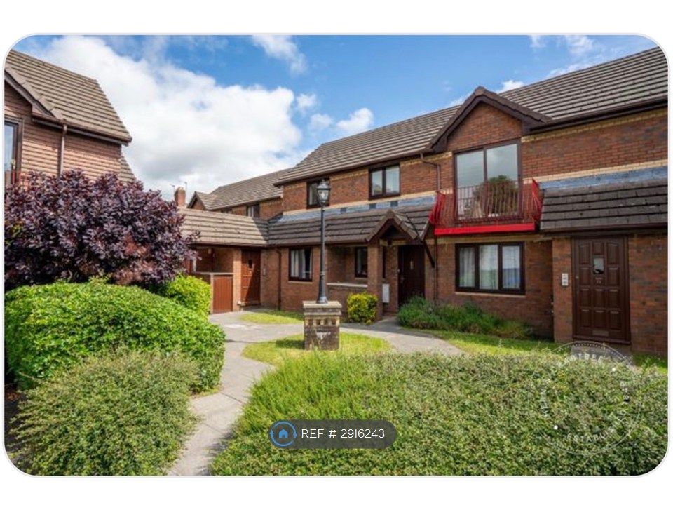 Property photo 1 of 11
