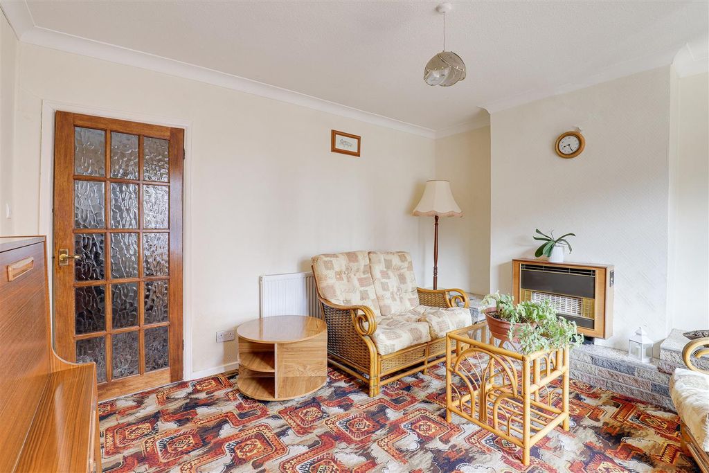 Property photo 3 of 16 2230.Jpg