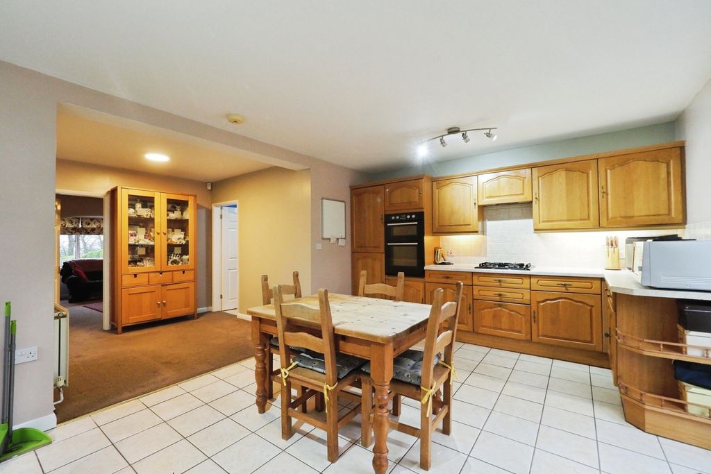 Property photo 3 of 20 Onp61050