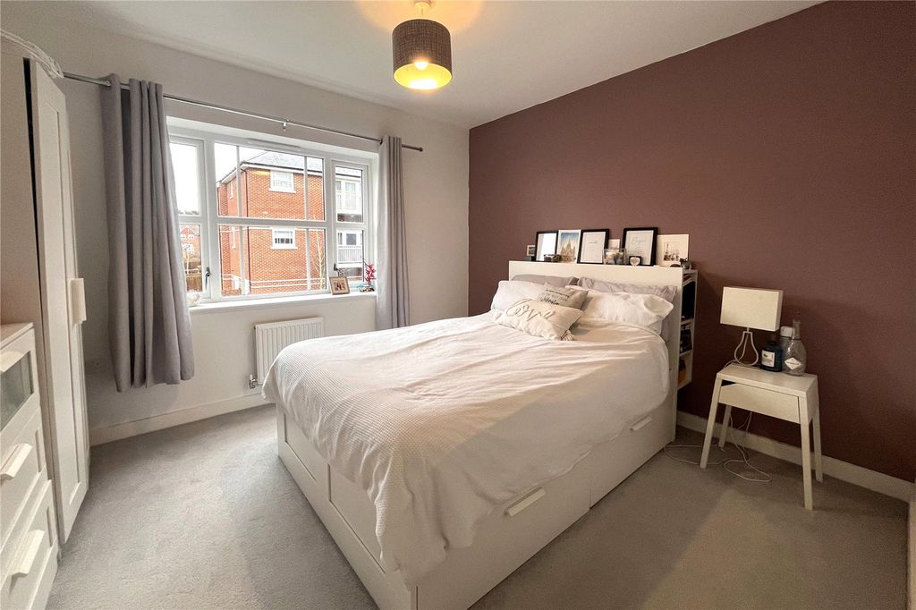 Property photo 2 of 7 Picture No. 05