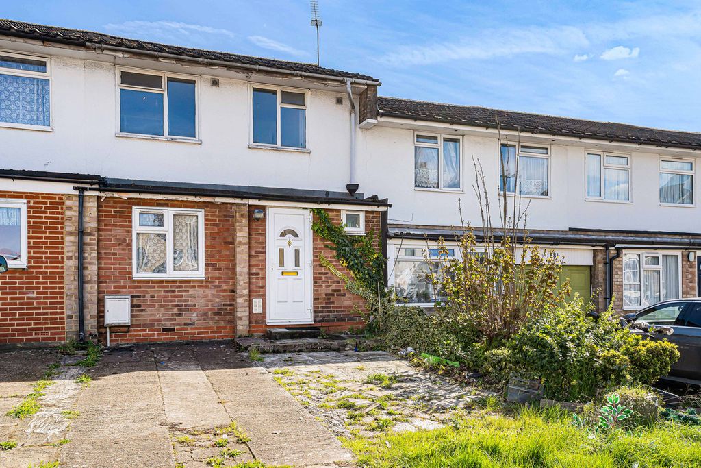 Property photo 1 of 17