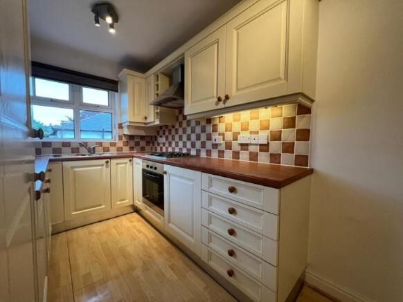 Property photo 3 of 13 4