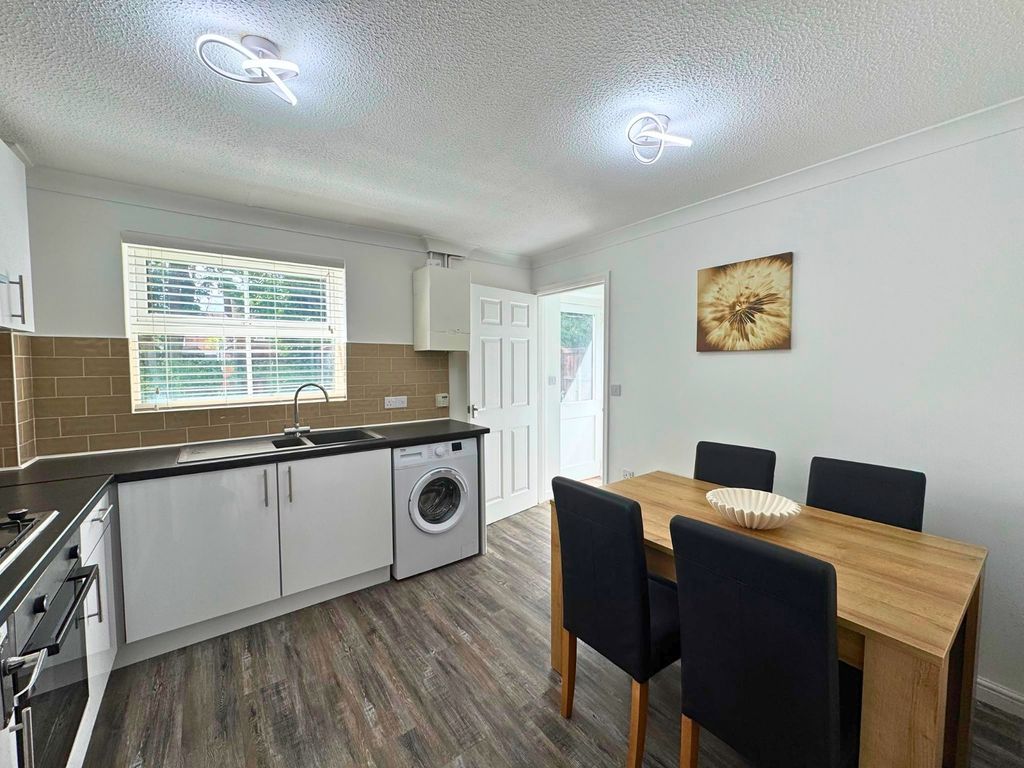 Property photo 3 of 15 Gallery