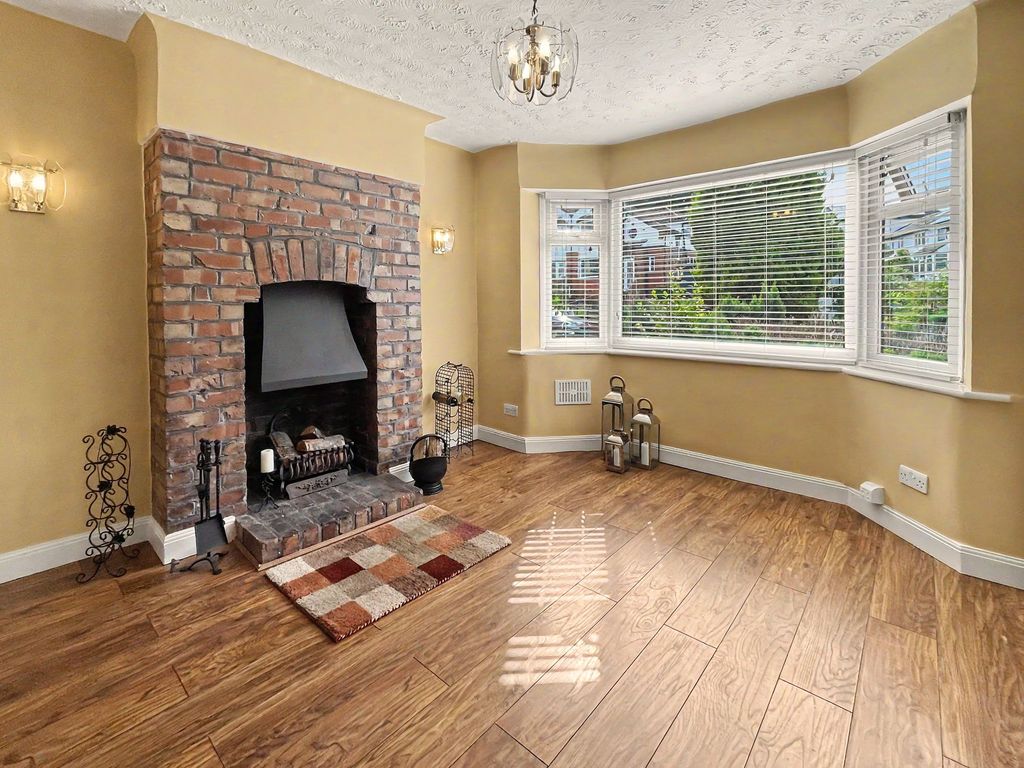 Property photo 3 of 24