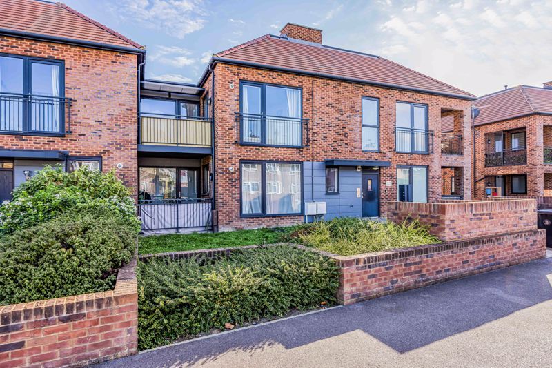 Property photo 1 of 14 Photo 14