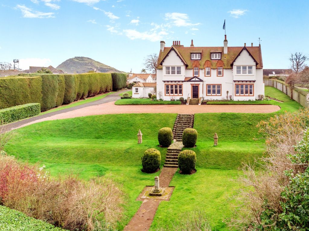 Property photo 1 of 24 Windygates