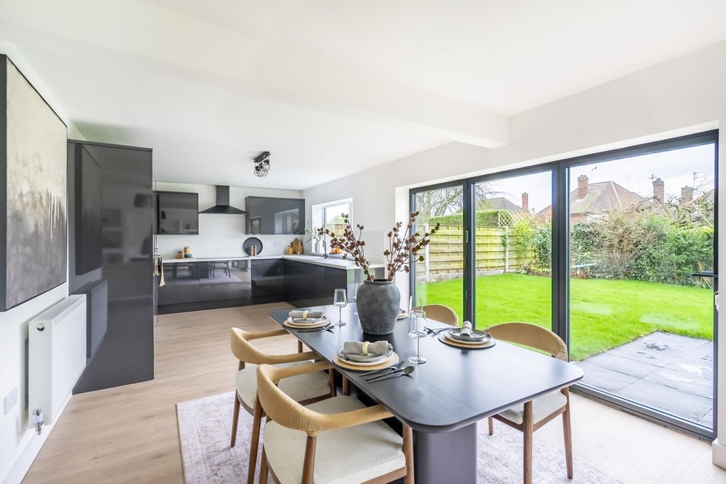 Property photo 3 of 24 Dining Room