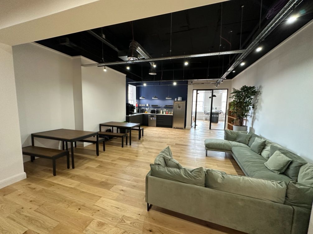 Property photo 2 of 5