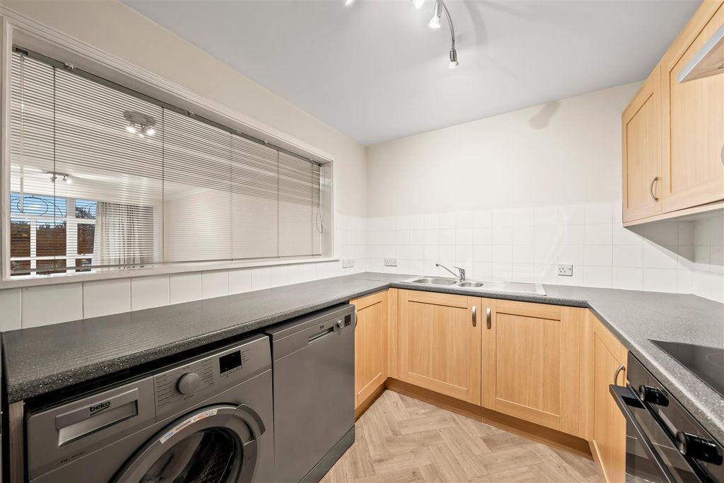 Property photo 3 of 19 Dsc01670.Jpg