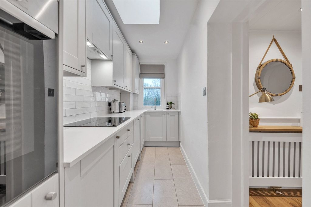 Property photo 2 of 21 Picture No. 07