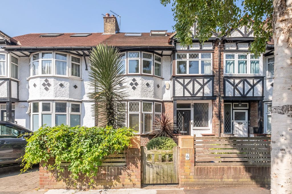 Property photo 1 of 15