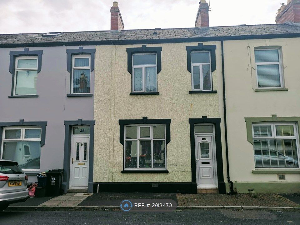 Property photo 1 of 8