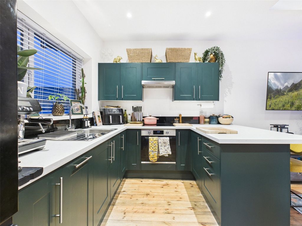 Property photo 1 of 12 Kitchen