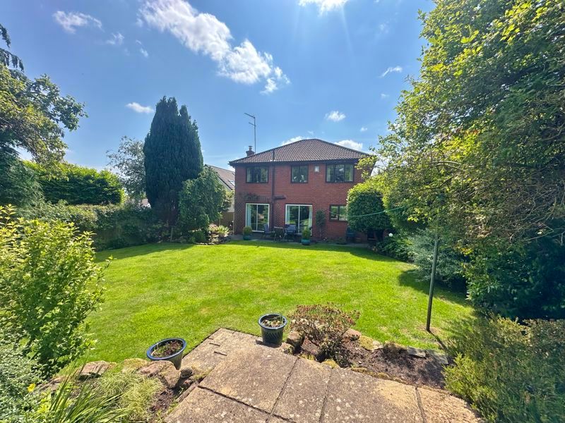 Property photo 2 of 31 Photo 31