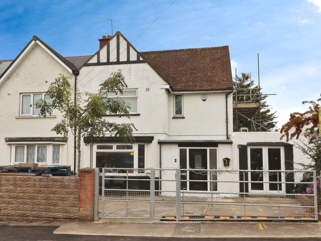 Property photo 1 of 17