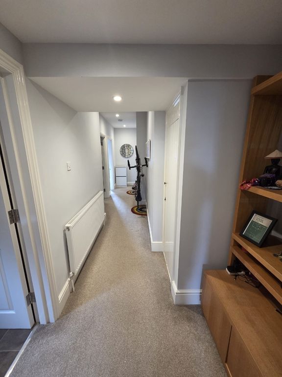 Property photo 3 of 14 5513414
