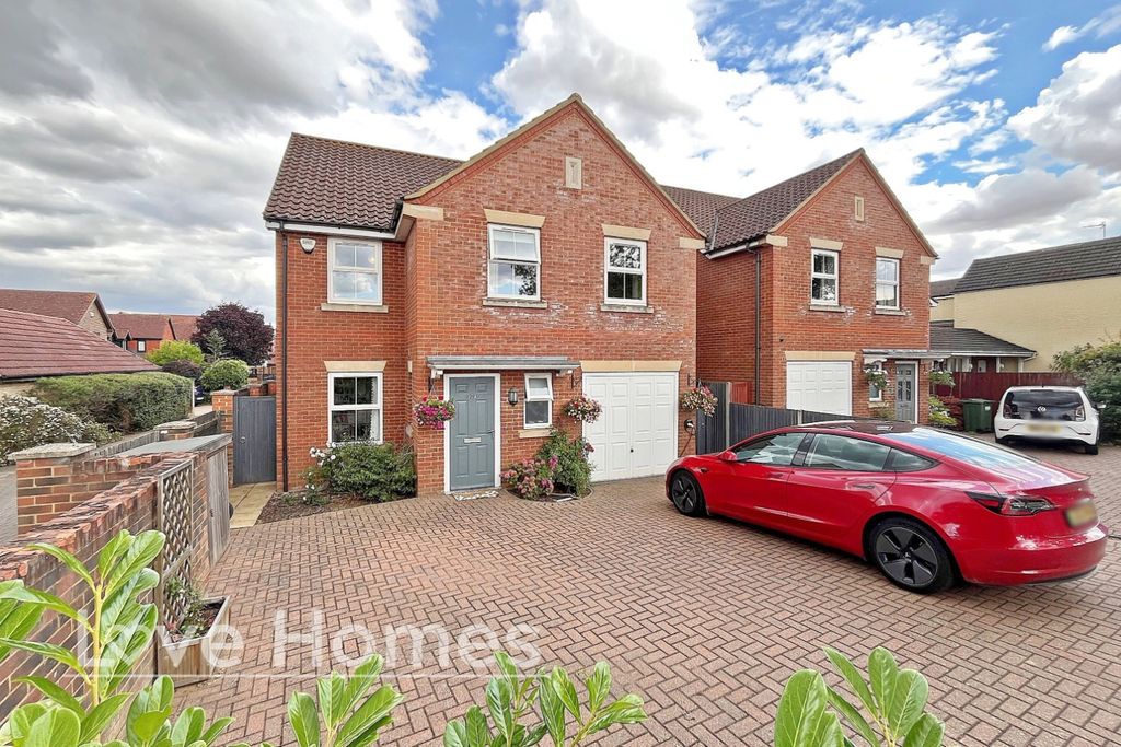 Property photo 1 of 16 4336842