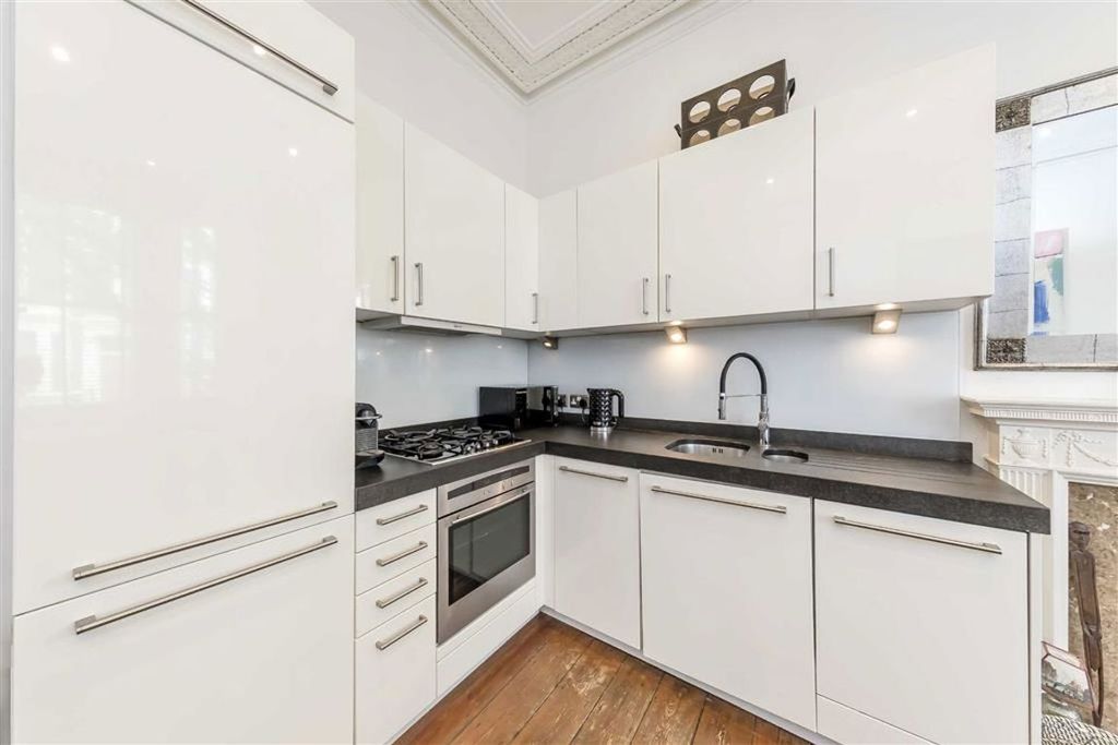 Property photo 2 of 5