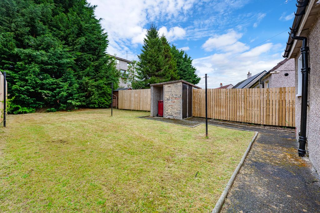 Property photo 2 of 29