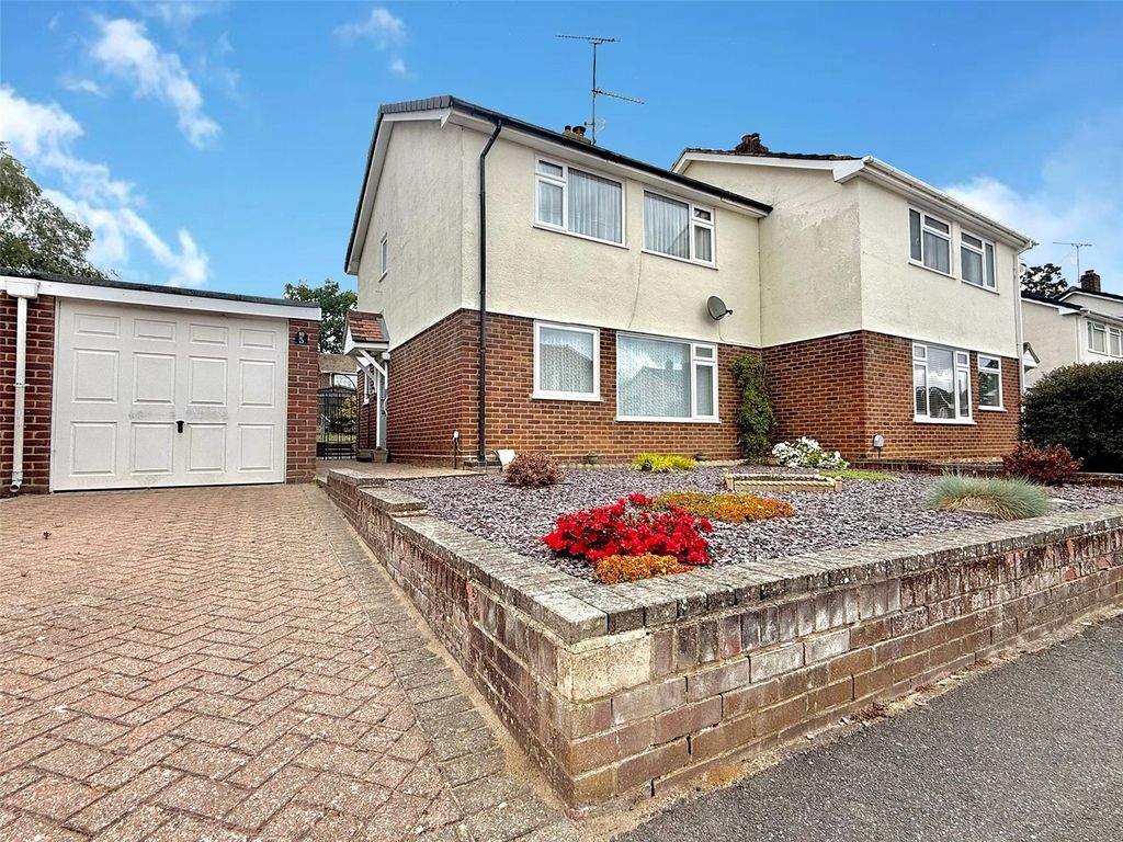 Property photo 1 of 18 Picture No. 01