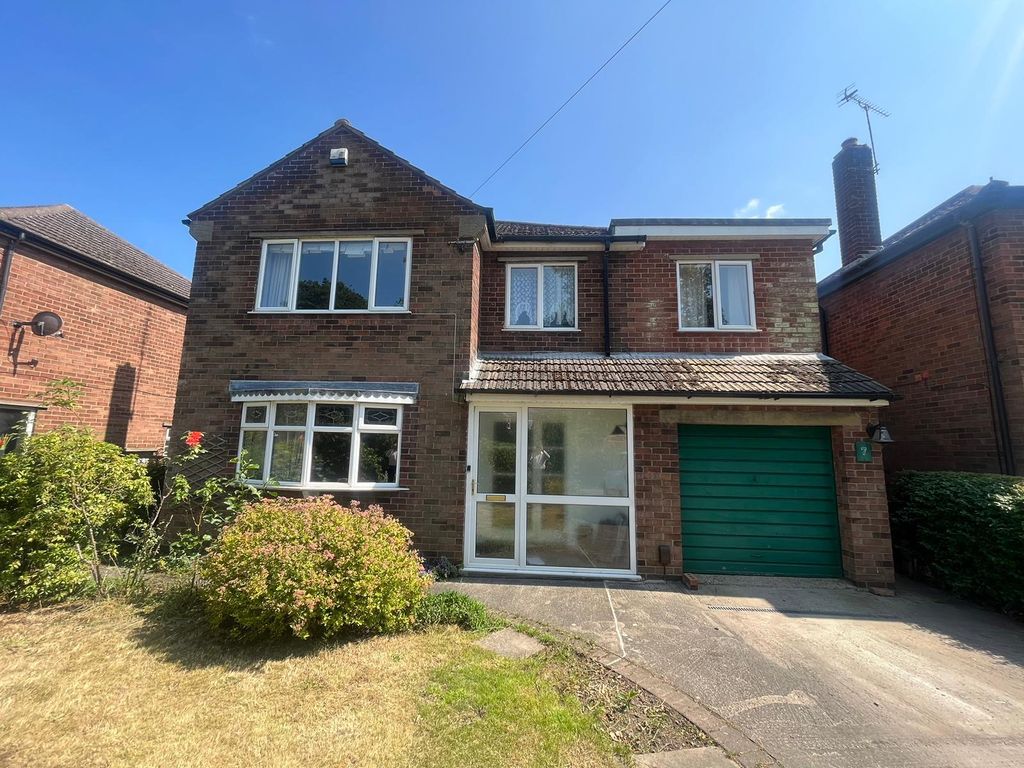 Property photo 1 of 17