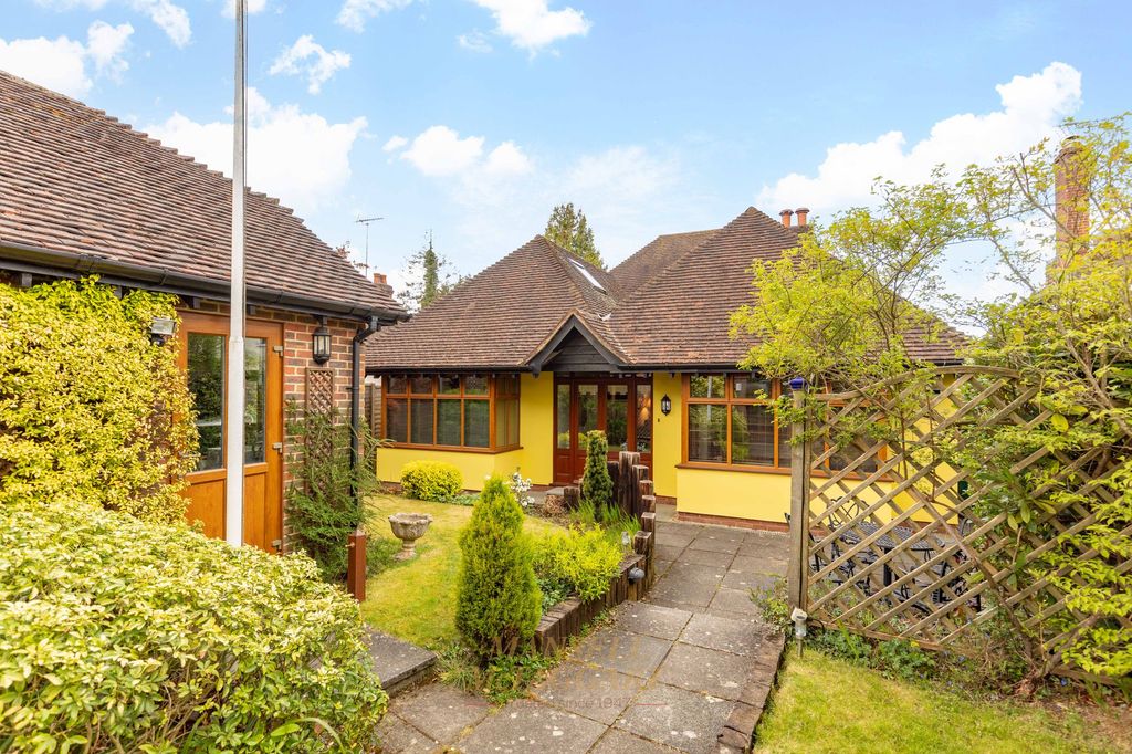 Property photo 1 of 26