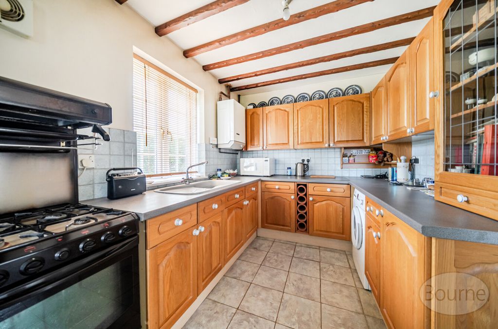 Property photo 3 of 19 3B1Ed8d2-d869-442...