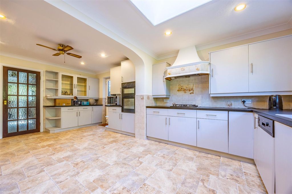 Property photo 2 of 41 Kitchen
