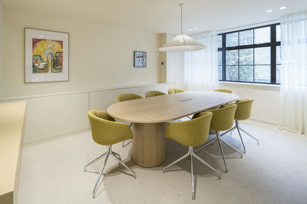 Property photo 3 of 19 MC38188527Hr.Jpg