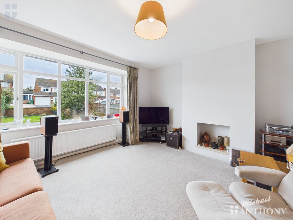 Property photo 2 of 13 Cam03852G0-Pr0556-Still012