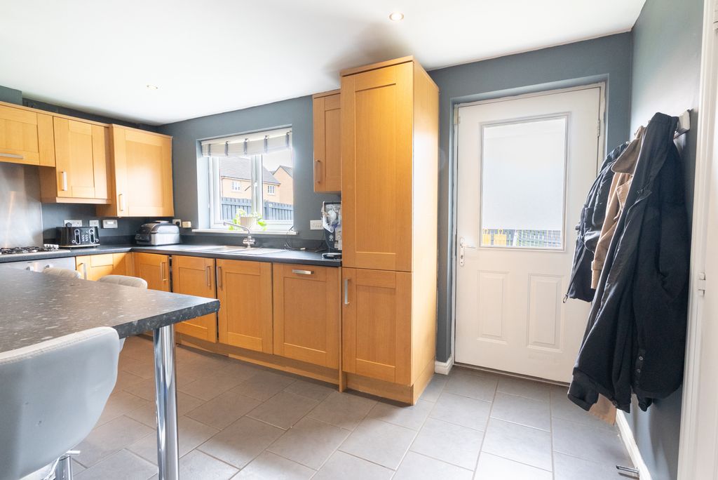Additional image 6 of 4 bed detached house for saleSundrum Court, Airdrie ML6