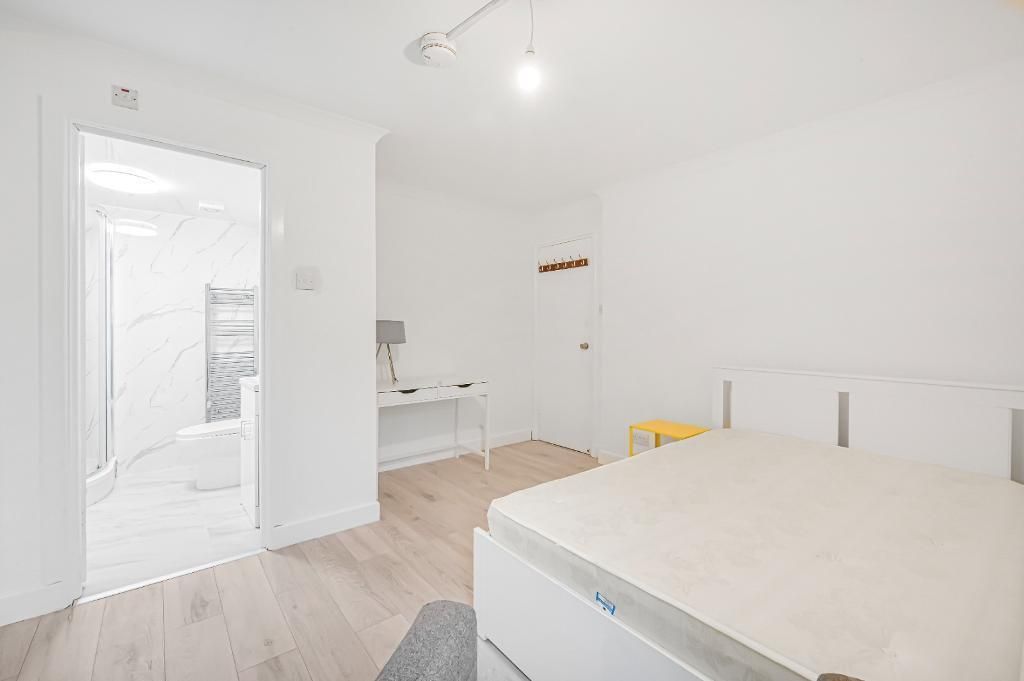 Property photo 1 of 6 Photo 1