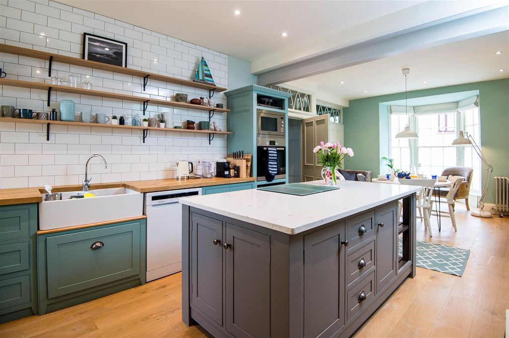 Property photo 3 of 31 Open Plan Kitchen/Dining Area