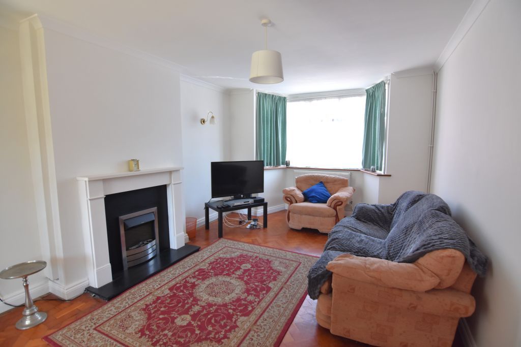 Property photo 3 of 20