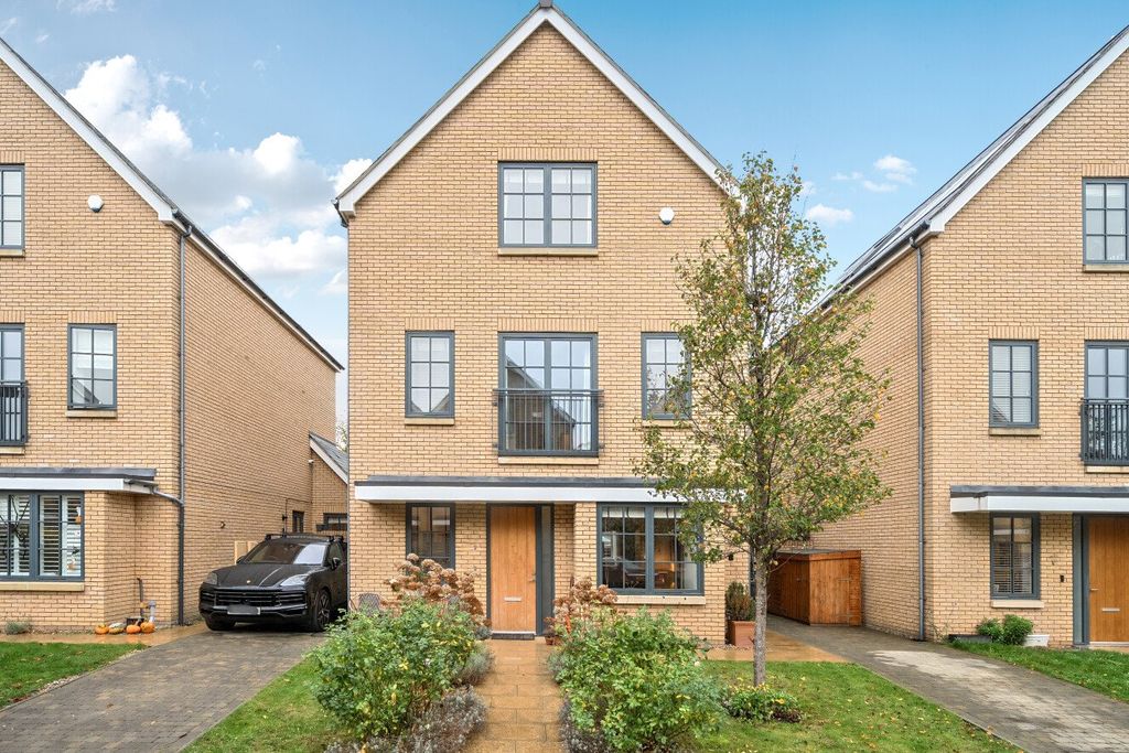 Property photo 1 of 64 Picture No. 06