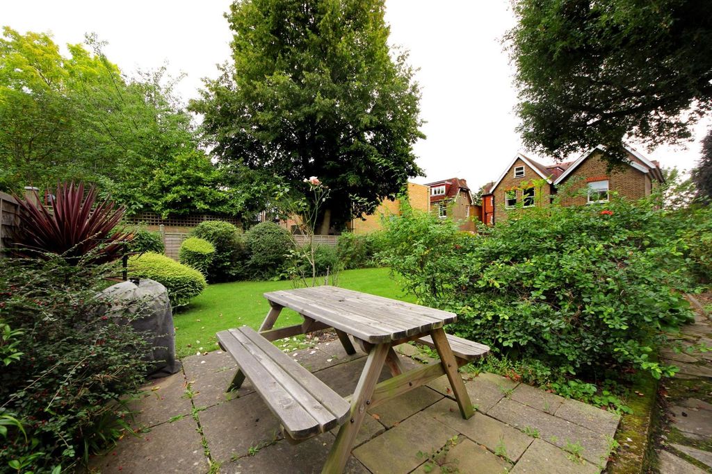 Property photo 3 of 16