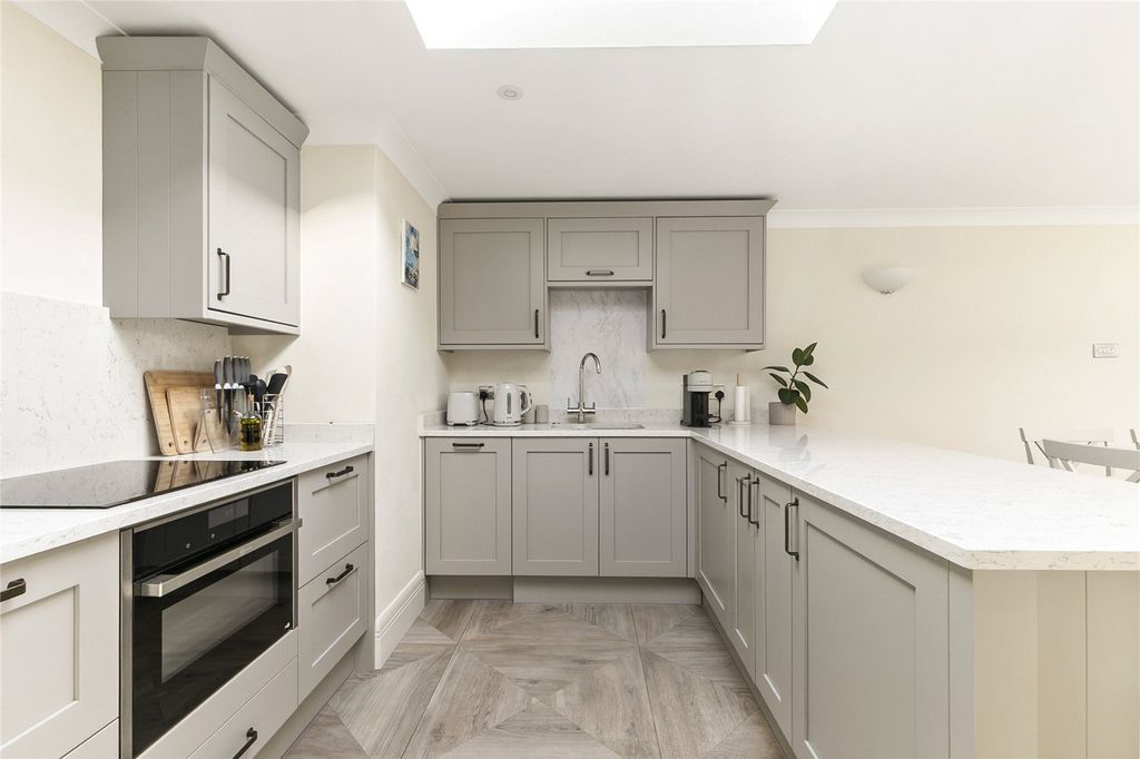 Property photo 2 of 18 Picture No. 18