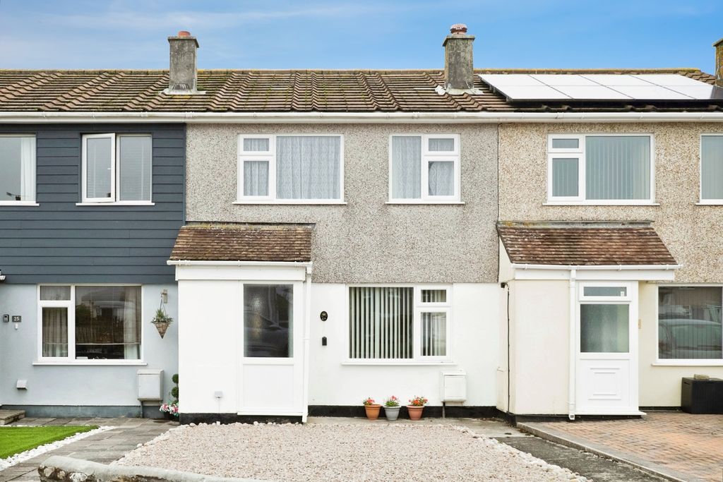 Property photo 1 of 17 Pbox-Img.Jpg