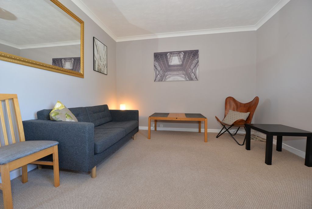 Property photo 3 of 22