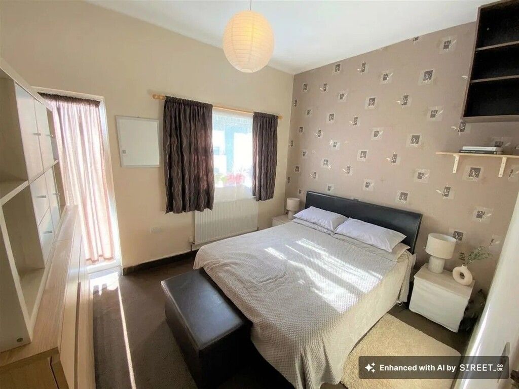 Property photo 2 of 9 Trg6Evvk.Jpeg