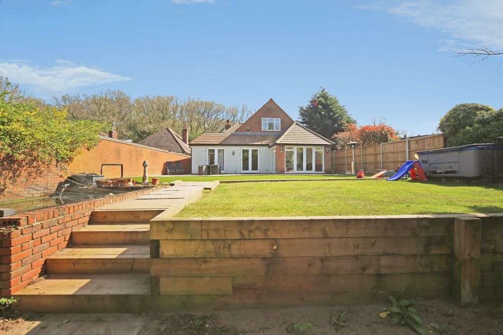 Additional image 21 of 4 bed detached house for saleOld Birmingham Road, Bromsgrove B60