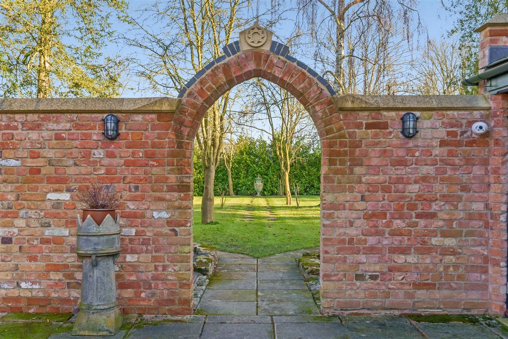 Additional image 33 of 4 bed detached house for saleDarlton Road, Dunham-On-Trent, Newark NG22