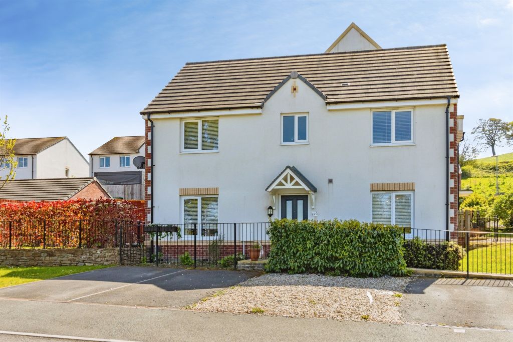 Property photo 1 of 59