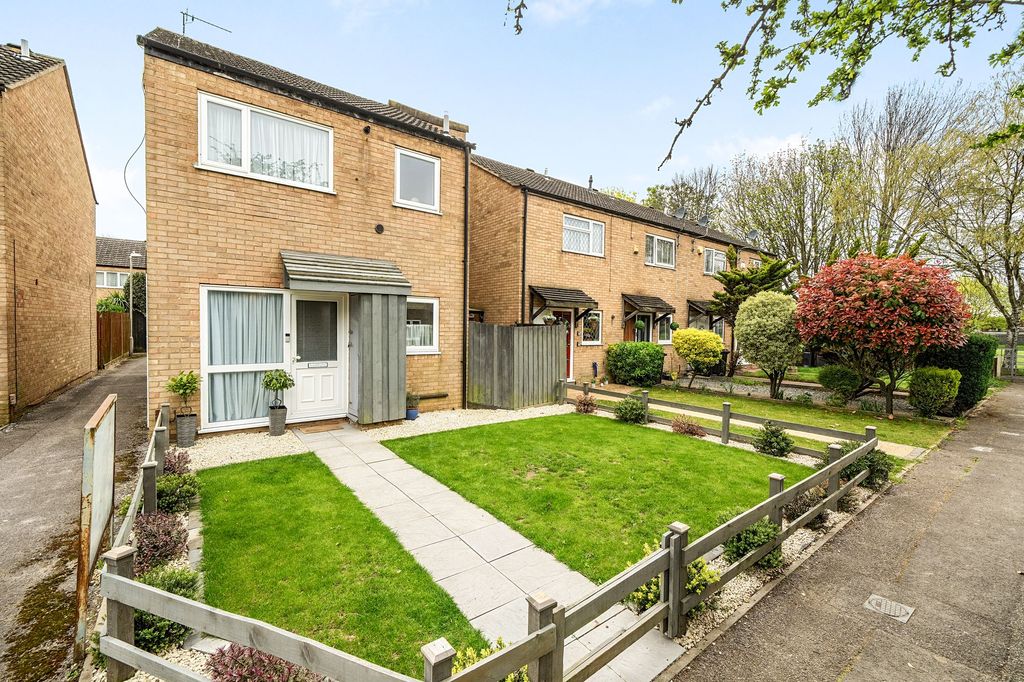 Property photo 1 of 18